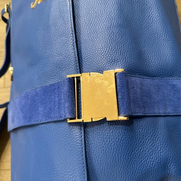 Sia Collective Travel Duffle Bag - Picture 2 of 3